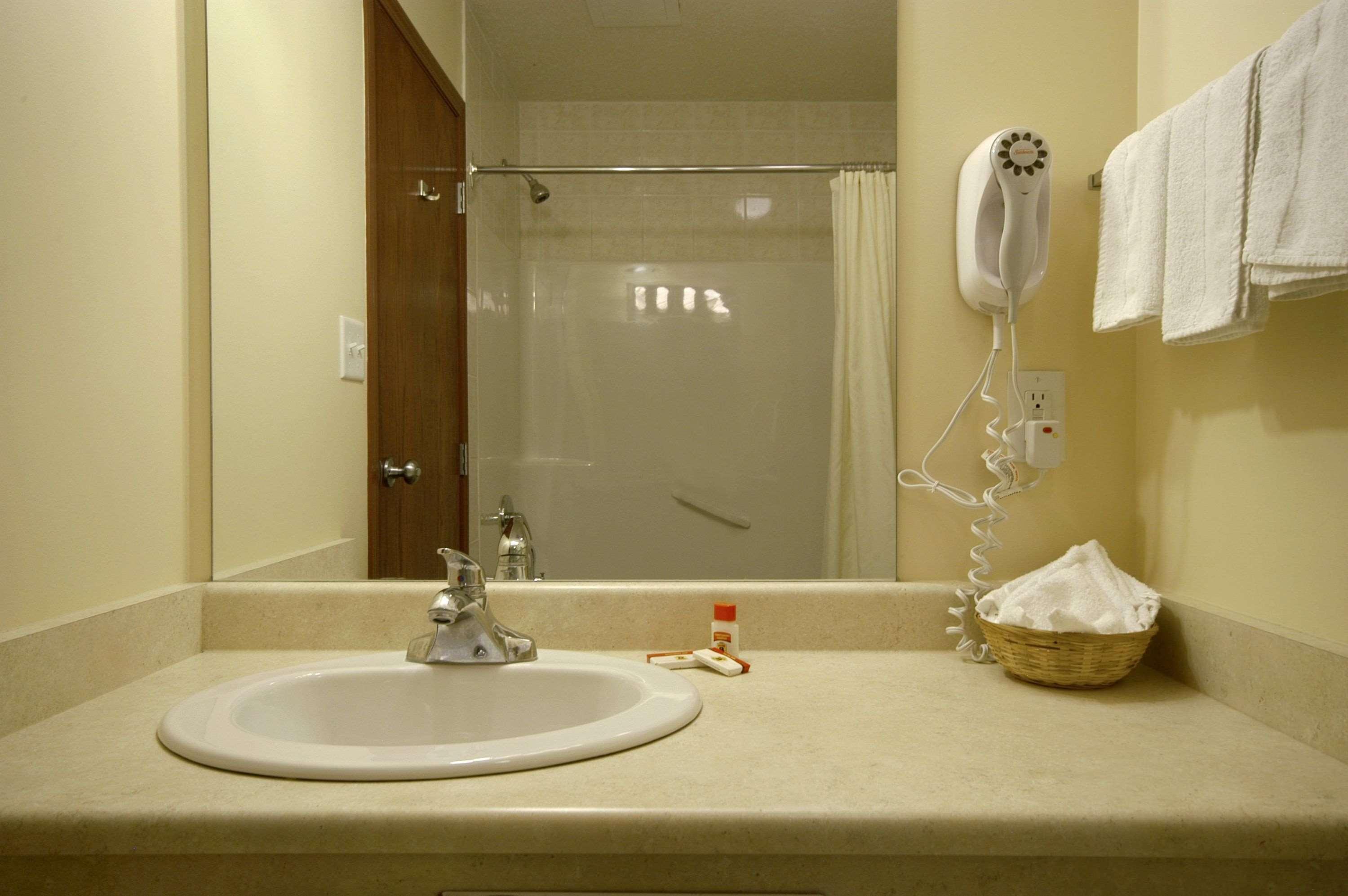 Hotel Super 8 By Wyndham Saskatchewan